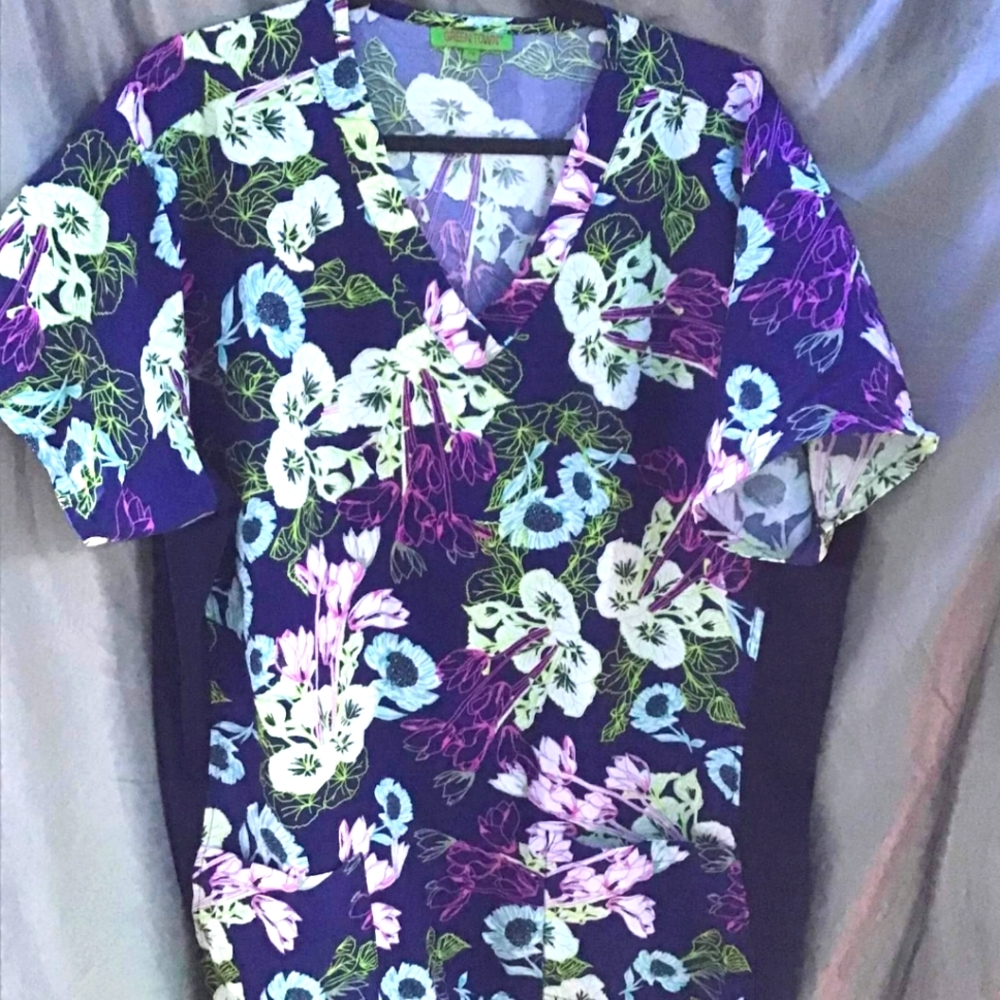 Hawaiian buttoned shirt